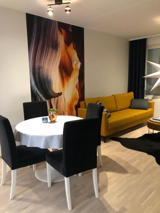 Apartment 2 Rooms, In Front Of The Sea, Free Parking *