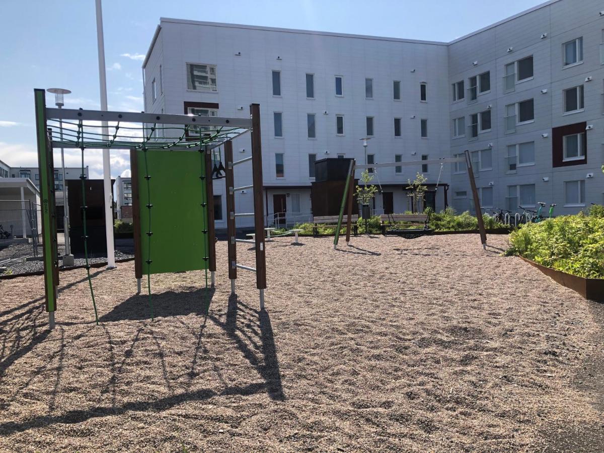2 Rooms, In Front Of The Sea, Free Parking Apartment